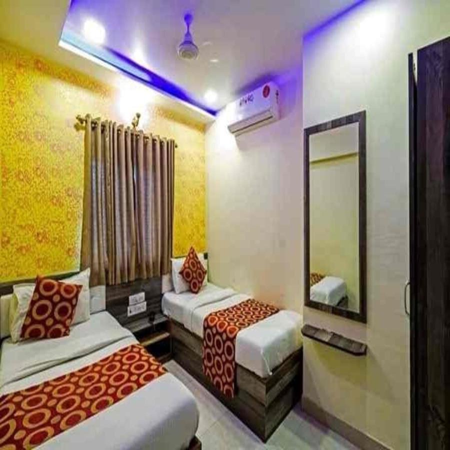 Hotel New Sarah Inn, Andheri West Bombay Eksteriør billede