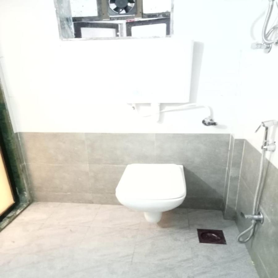 Hotel New Sarah Inn, Andheri West Bombay Eksteriør billede
